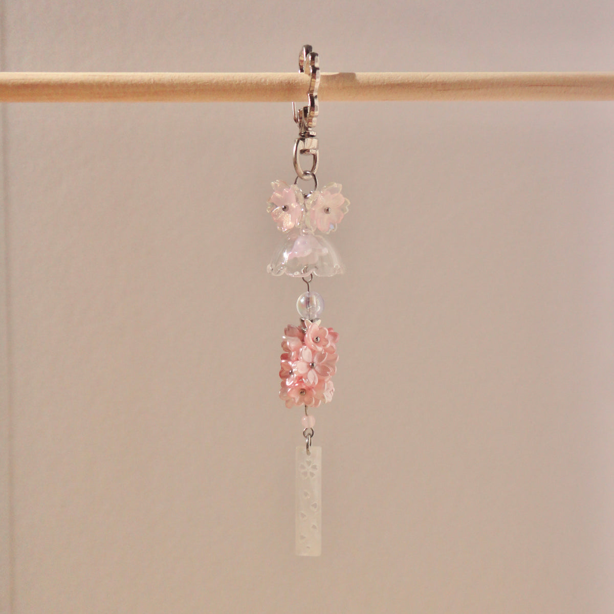 bloom fūrin keychain